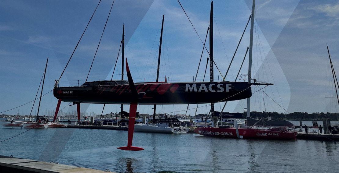 Corentin Horeau aux commandes du nouvel IMOCA MACSF