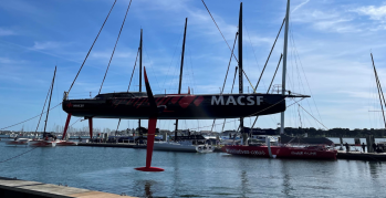 Corentin Horeau aux commandes du nouvel IMOCA MACSF