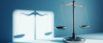 Assurance vie : la MACSF vous explique comment choisir entre rachats et avances