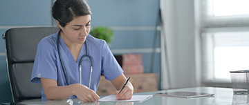Interne en médecine remplie déclaration d'impôts - MACSF
