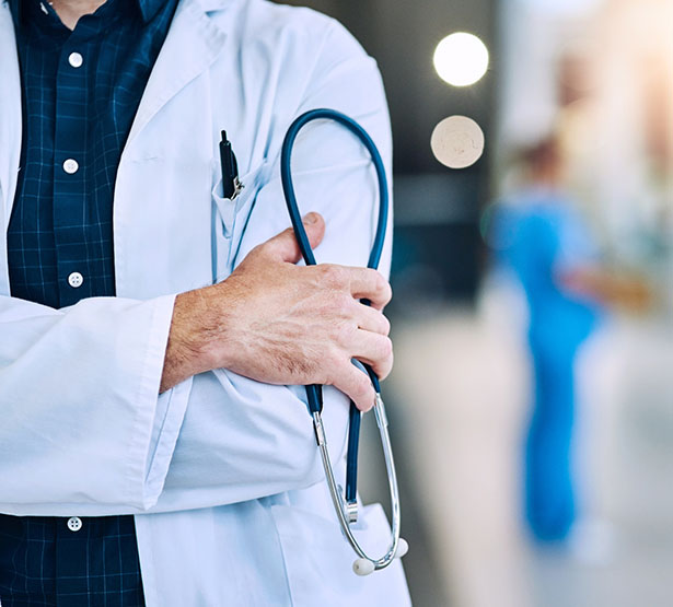 Praticien hospitalier - MACSF