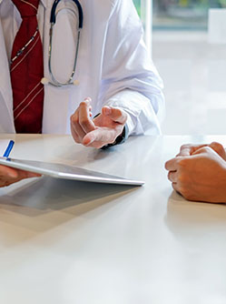 Le refus de soins pour motifs religieux - MACSF