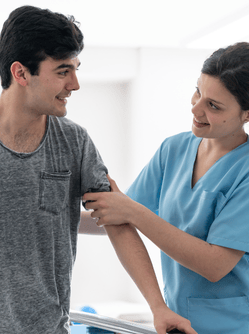 Kiné : 6 raisons d'adopter le statut d’assistant collaborateur MACSF