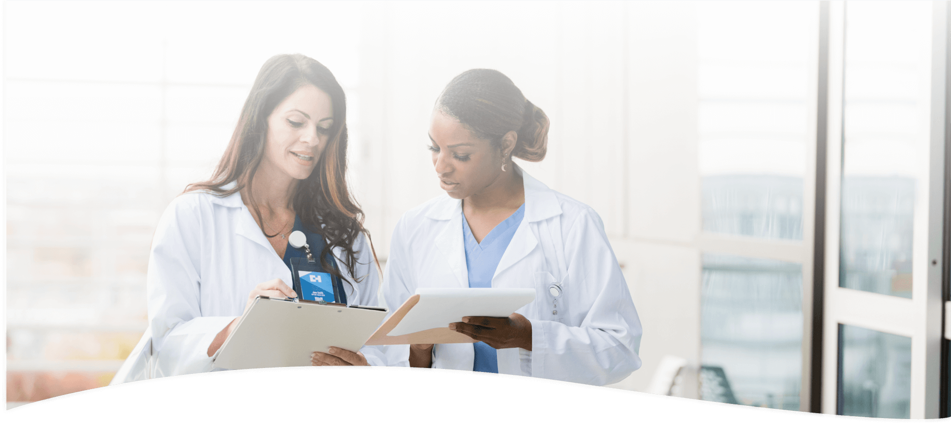 prévoyance hospitalier MACSF - femmes discutant à l'hôpital