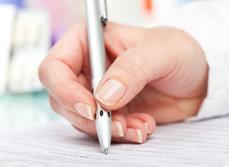 infirmière remplie ordonnance - MACSF