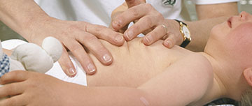 La kinésithérapie respiratoire déconseillée par la HAS en cas de bronchiolite aiguë chez le nourrisson : qu’en dit le Conseil d’Etat ?