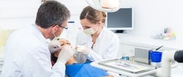 Tout savoir sur le métier d’assistante dentaire
