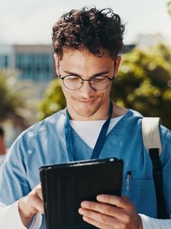 Docteur Junior medecine generale MACSF