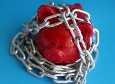 Le gouvernement peut-il saisir l’épargne des Français ? Ce que dit vraiment la loi - MACSF