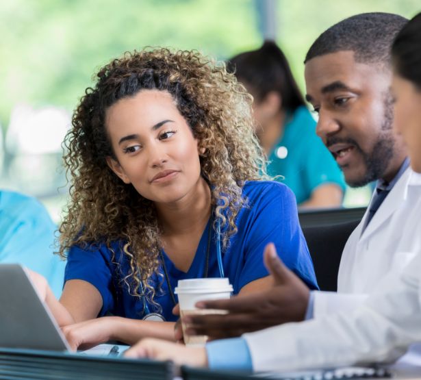 Études médicales : focus sur les stages de médecine