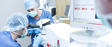 Chirurgie réfractive pratiquée par une ophtalmologiste - MACSF