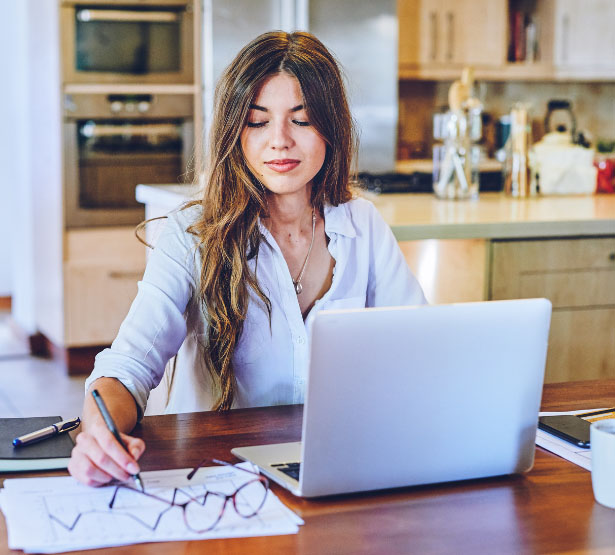Épargner quand on est jeune : quels investissements privilégier avec la MACSF ?